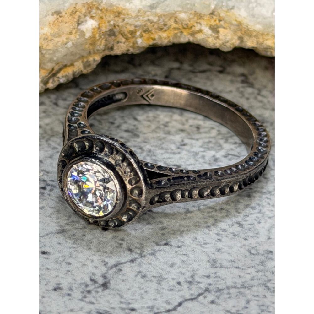 Silpada Antiqued Silver Ring with Clear Sparkling Stone size 8